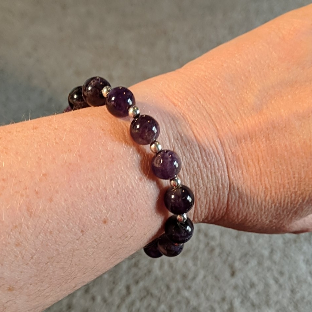 Amethyst bead bracelet - Picture 3 of 3
